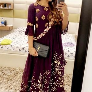 Indian Women Lehengas & Gowns (6 on listing)